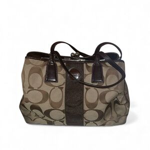 Coach Tan and Brown Signature Tote Kisslock